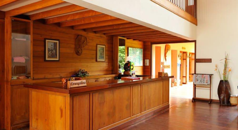 Riverhouse-The Teak House Mae Sariang Exteriér fotografie