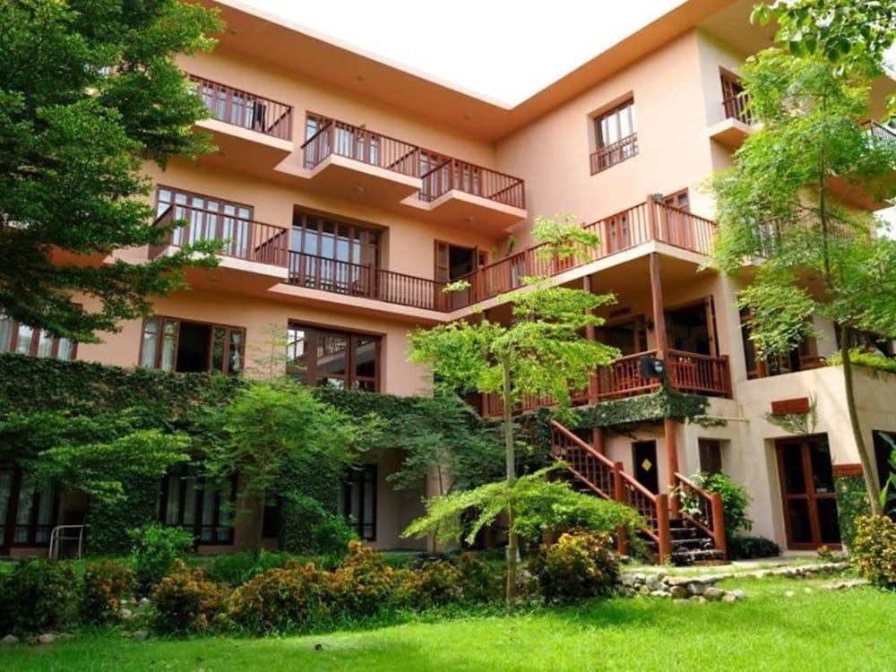 Riverhouse-The Teak House Mae Sariang Exteriér fotografie