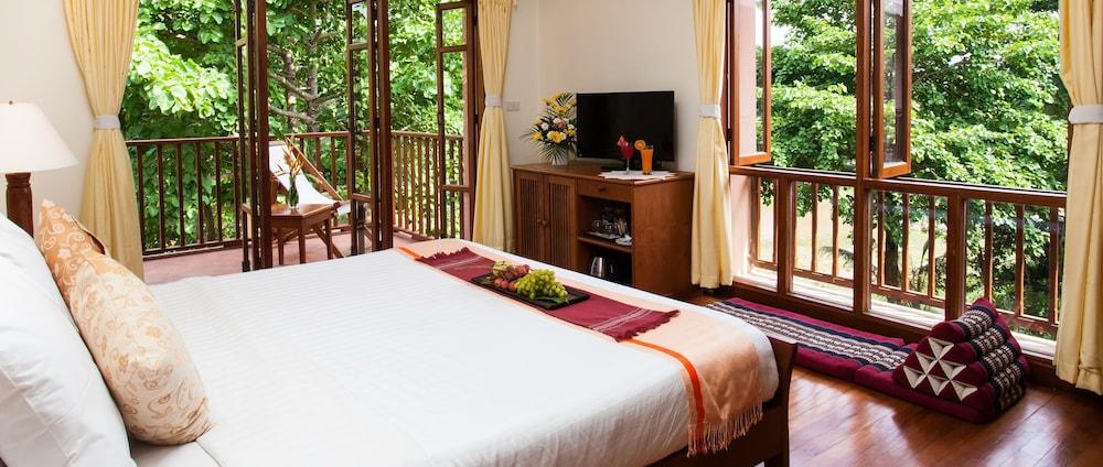 Riverhouse-The Teak House Mae Sariang Exteriér fotografie