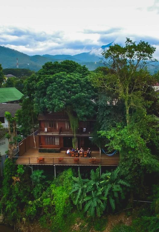 Riverhouse-The Teak House Mae Sariang Exteriér fotografie