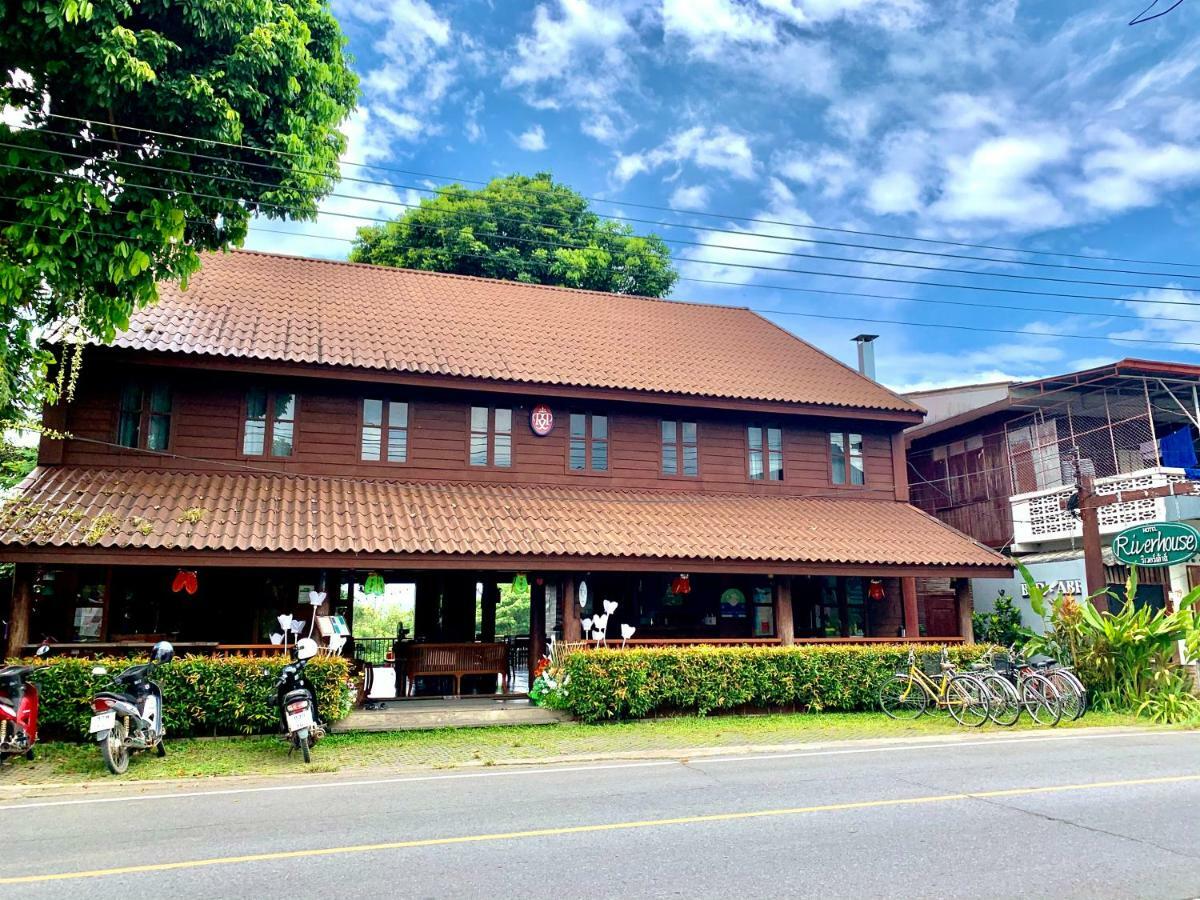 Riverhouse-The Teak House Mae Sariang Exteriér fotografie